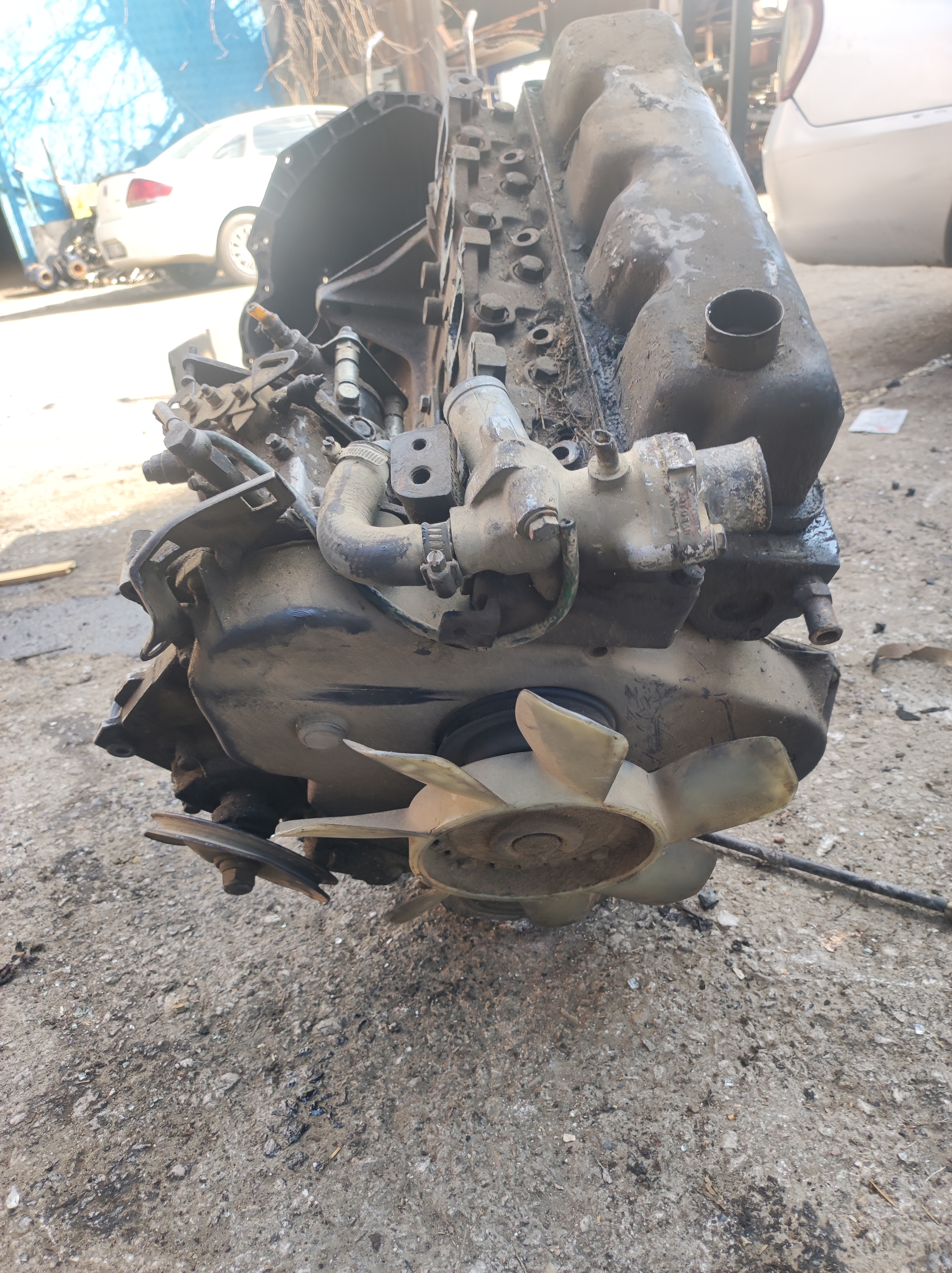 FORD TRANSİT T15 MOTOR